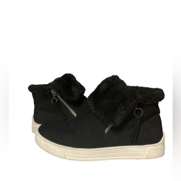 Steve Madden Sneaker Bootie / Ankle Boot Faux Fur Black Size 5 - Picture 3 of 4